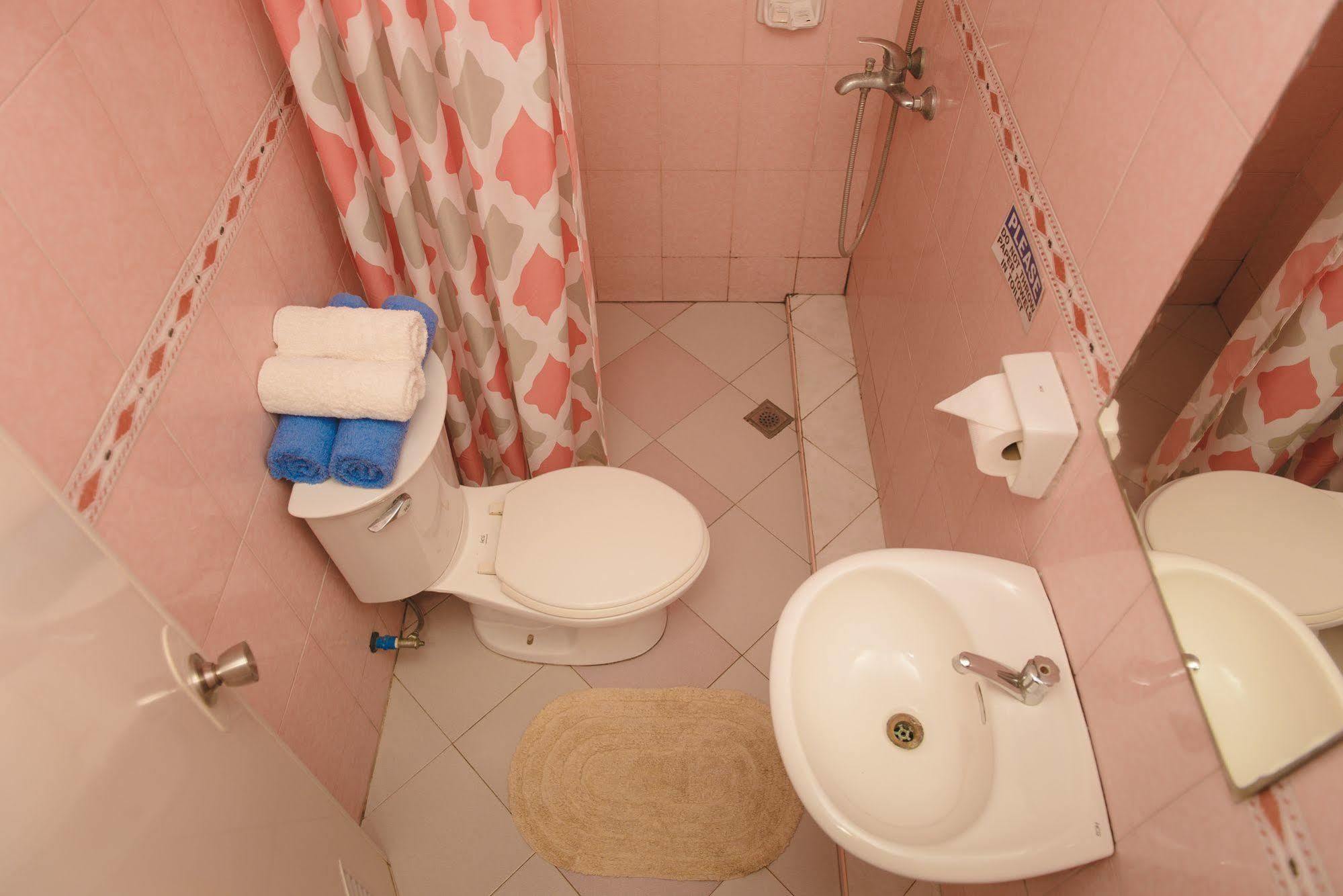 Maribago Seaview Pensione And Spa Lapu-Lapu City Exterior photo