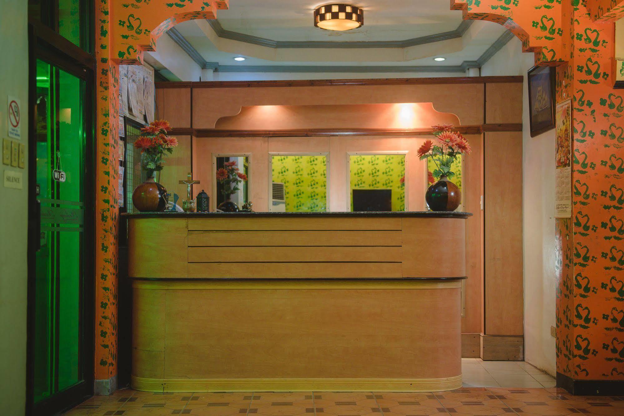 Maribago Seaview Pensione And Spa Lapu-Lapu City Exterior photo
